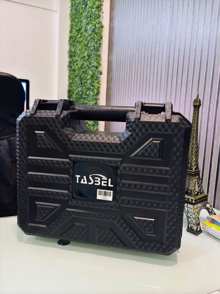 HIDROLAVADORA PORTATIL + 2 BATERIAS 98v + EXTRAS